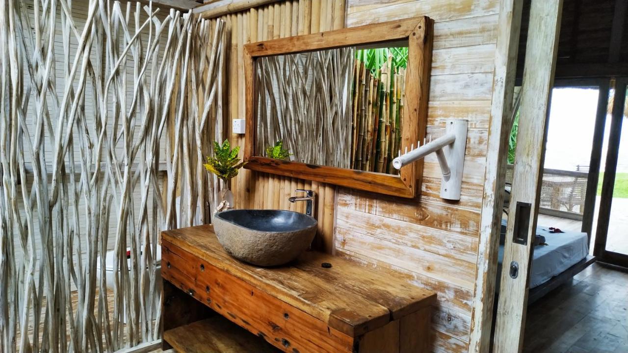 Hotel Bamboo Bungalows
